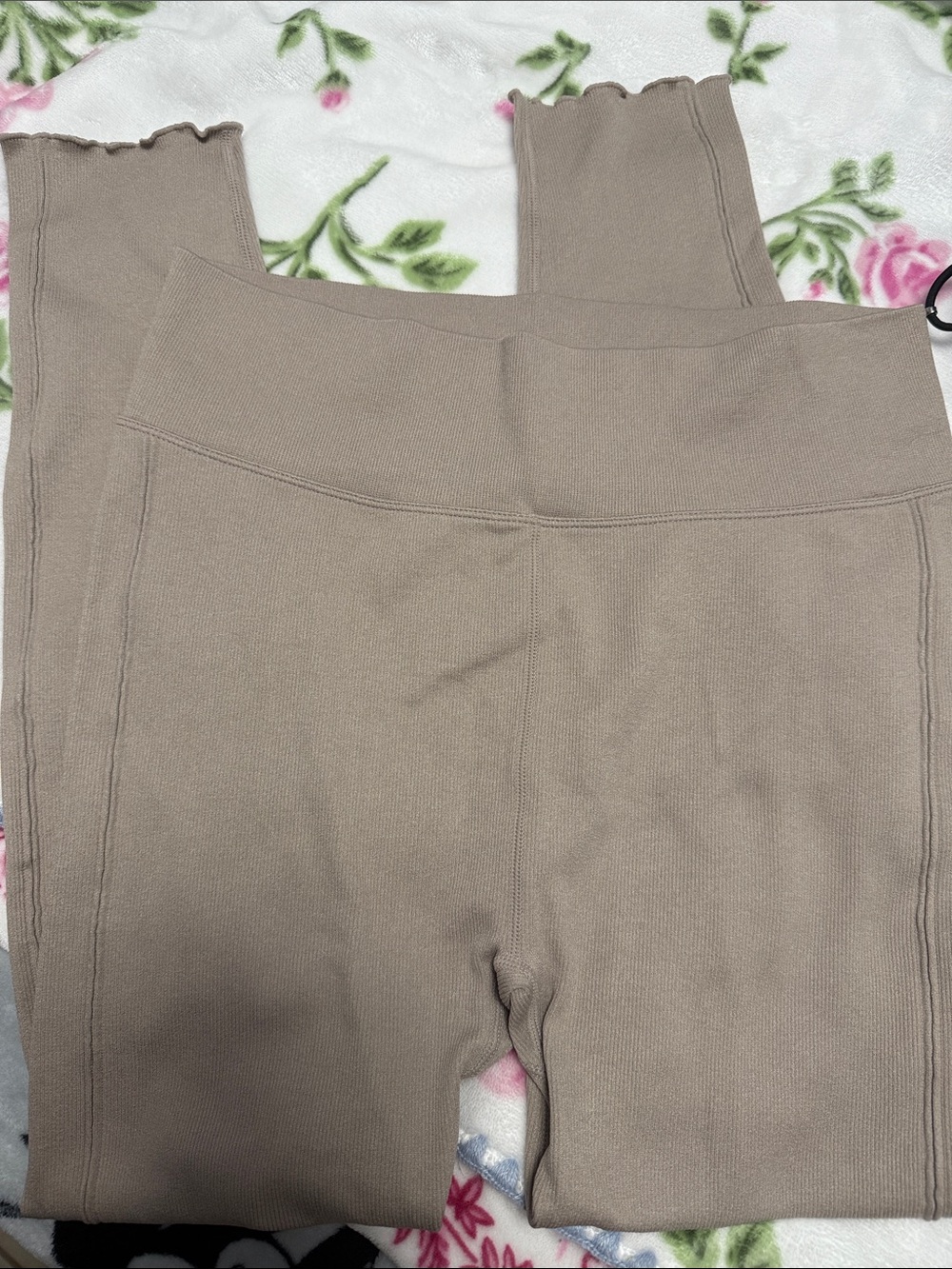 High-Rise Taupe Ribbed Leggings